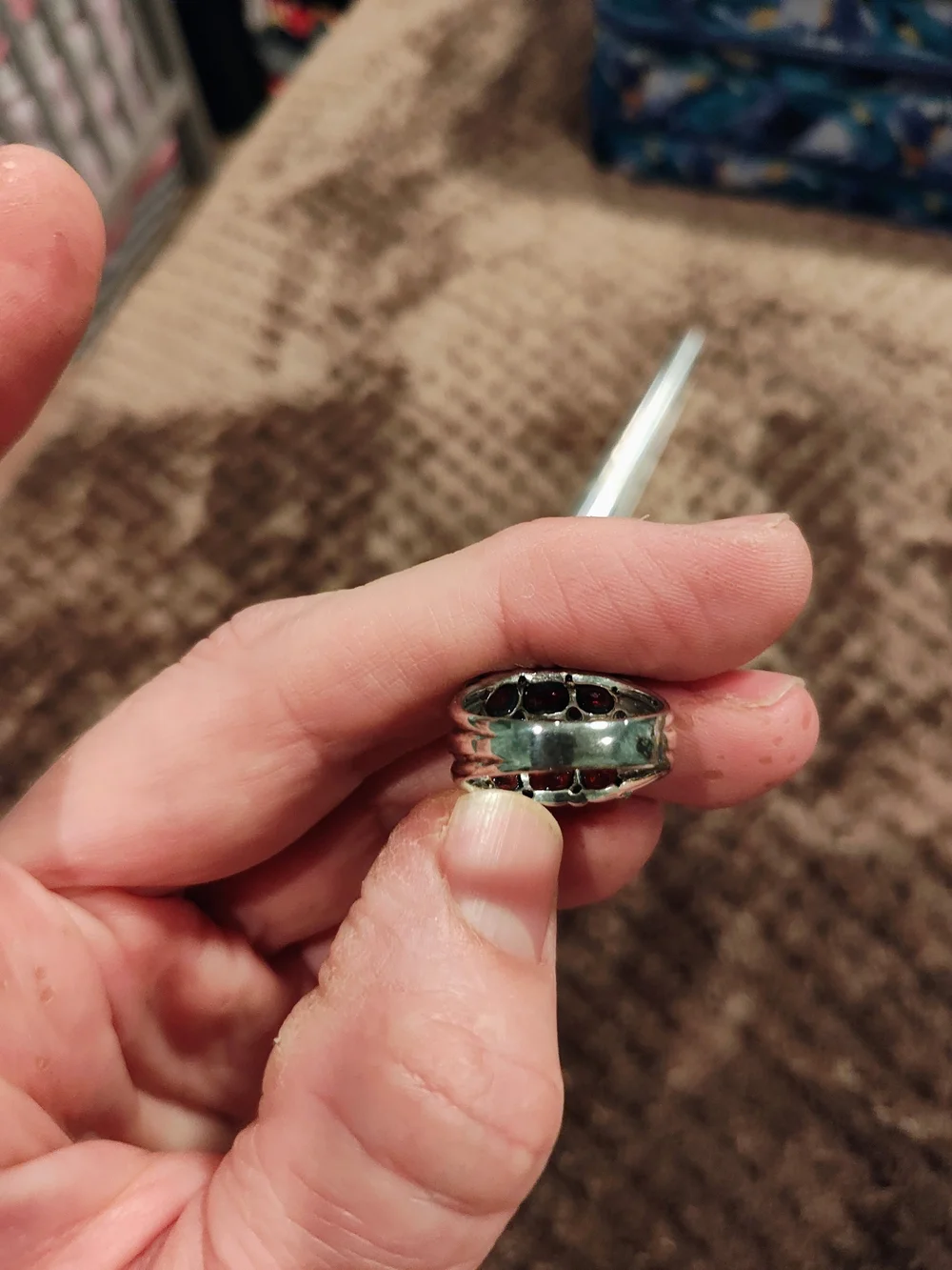 Deep Red Cluster Ring - Picture 4 of 5